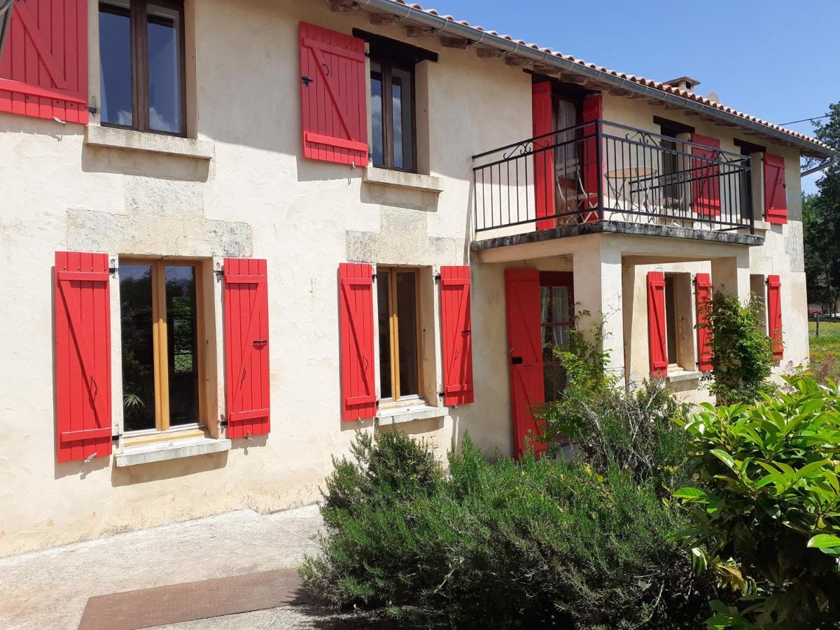 Maison Charentaise Les Essards  Buitenkant foto